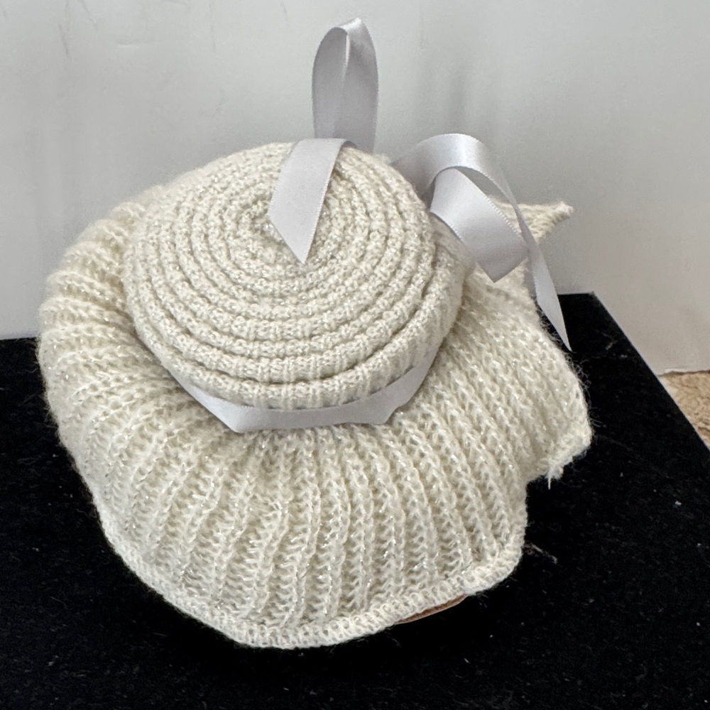 Handmade Rosette boa scarf shaped in a beautiful hat design from Crystal booth